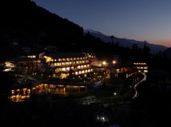 Manu Allaya Resort 